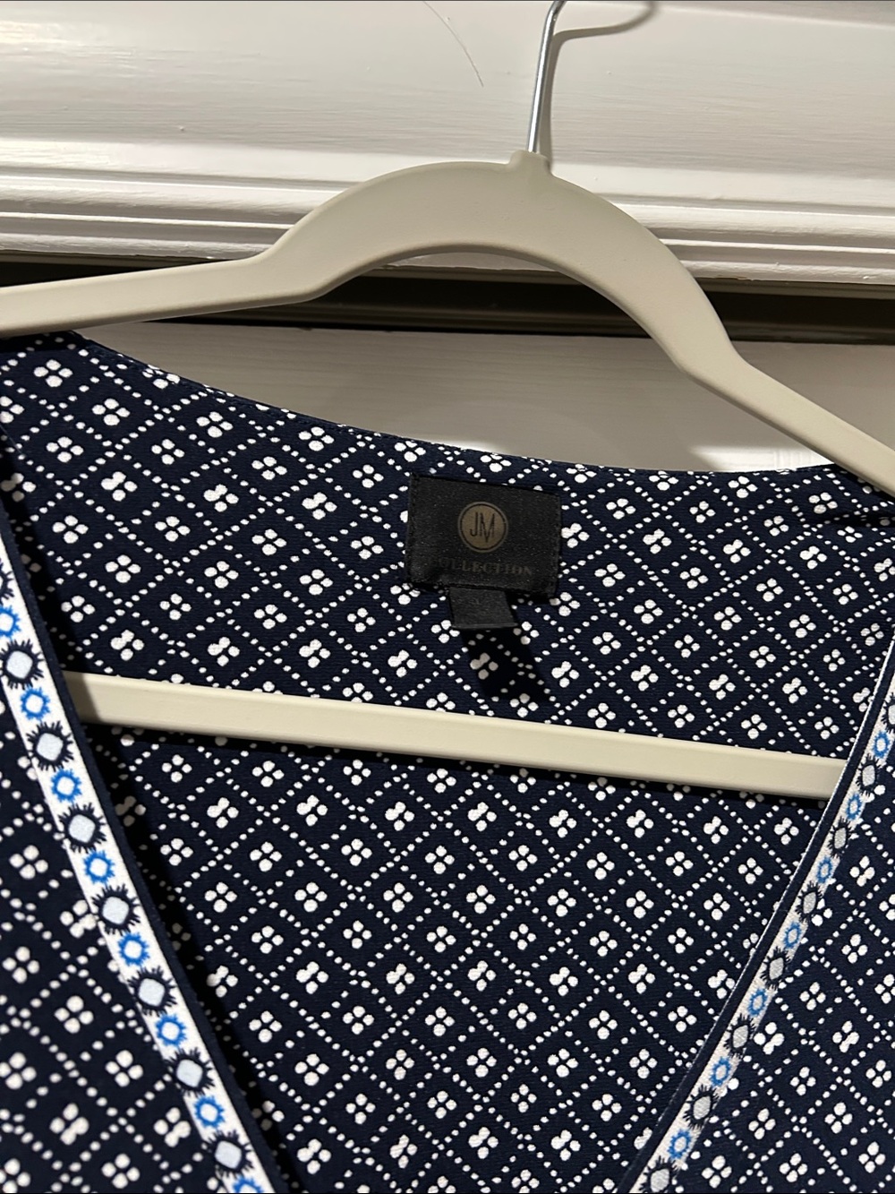 JM Collection Navy and White Geometric Print Button-Down Shirt